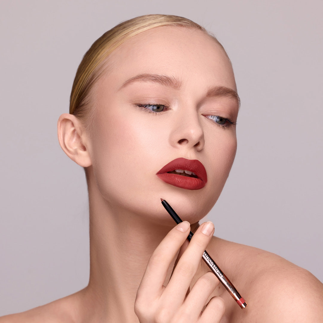 Crayon Lèvres à Tailler Extra-LipStay – Contour Parfait & Longue Tenue
